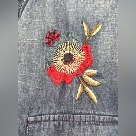 Women's XL Embroidered Flower Denim Snap Button Up English Country Side Garden - Picture 12 of 13